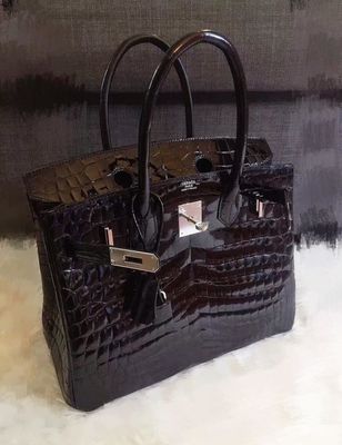 匠心独具，触手可及的泰式风情——最受中国游客喜爱的泰国十大皮革制品伴手礼