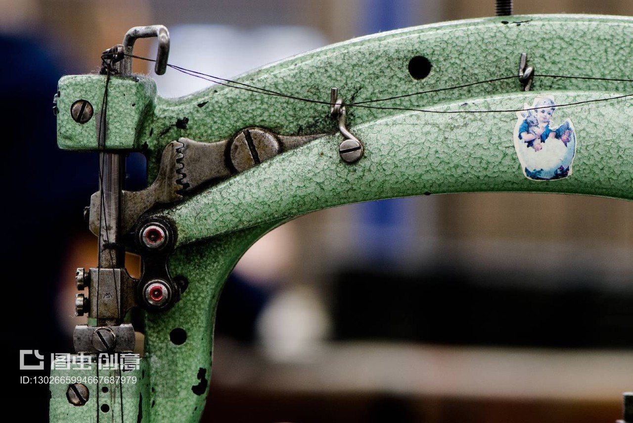 皮革手袋生产中的关键要素 缝纫机与纱线详解